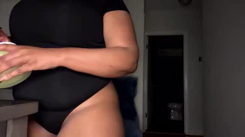 raventhebigbodybitch online show from 02-19-25, 01:29