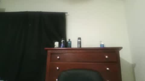 ravenvx86 online show from 10-12-25, 07:07