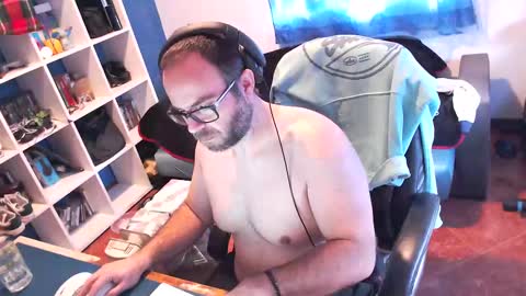 ravingr3d3 online show from 02-12-25, 12:12