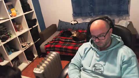 ravingr3d3 online show from 02-22-25, 11:03