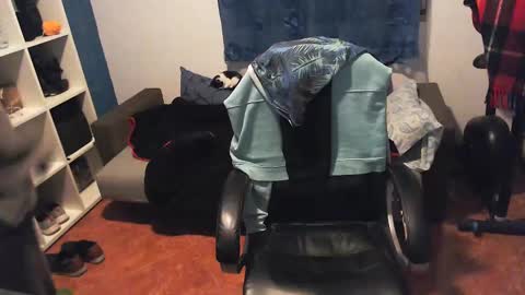 ravingr3d3 online show from 02-24-25, 12:30