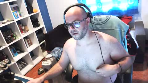 ravingr3d3 online show from 02-24-25, 03:20