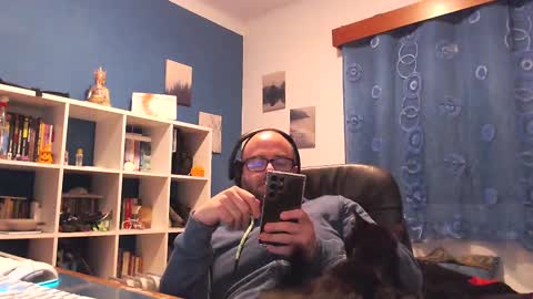 ravingr3d3 online show from 03-06-25, 10:15