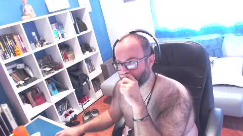 ravingr3d3 online show from 10-07-25, 09:39