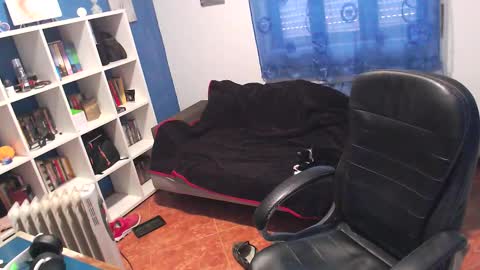 ravingr3d3 online show from 12-05-25, 11:08