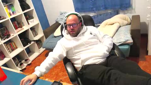 ravingr3d3 online show from 01-07-26, 11:40