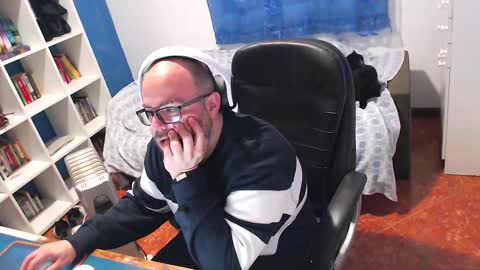 ravingr3d3 online show from 02-09-26, 02:32