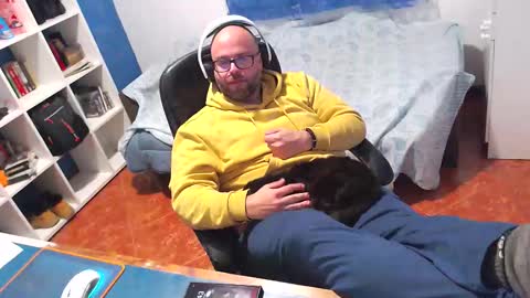 Snapshot of ravingr3d3 chatting on 03-08-26, 12:41 ravingr3d3 online show from 03-08-26, 12:41