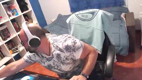 Snapshot of ravingr3d3 chatting on 03-16-26, 11:09 ravingr3d3 online show from 03-16-26, 11:09