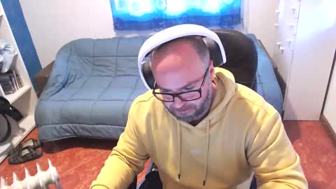 Snapshot of ravingr3d3 chatting on 03-17-26, 11:13 ravingr3d3 online show from 03-17-26, 11:13