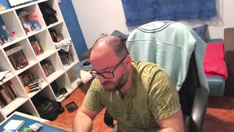 Snapshot of ravingr3d3 chatting on 03-22-26, 12:14 ravingr3d3 online show from 03-22-26, 12:14