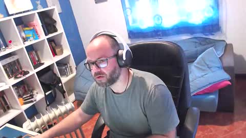 Snapshot of ravingr3d3 chatting on 03-25-26, 09:26 ravingr3d3 online show from 03-25-26, 09:26