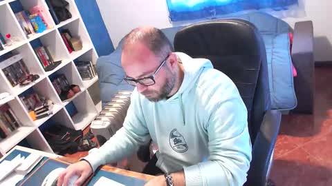 Snapshot of ravingr3d3 chatting on 03-27-26, 09:10 ravingr3d3 online show from 03-27-26, 09:10