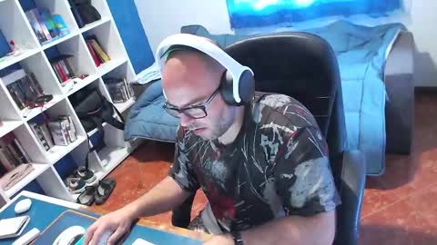 ravingr3d3 online show from 04-30-26, 08:31