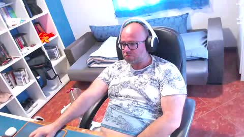 ravingr3d3 online show from 05-24-26, 03:28