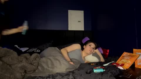 Ravyn and Nyx online show from 11-07-25, 02:44