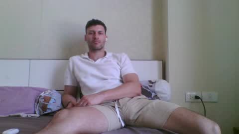 Snapshot of rawdr3 chatting on 04-28-26, 02:27 rawdr3 online show from 04-28-26, 02:27