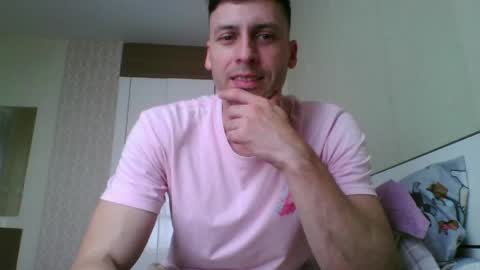 Snapshot of rawdr3 chatting on 05-01-26, 03:00 rawdr3 online show from 05-01-26, 03:00