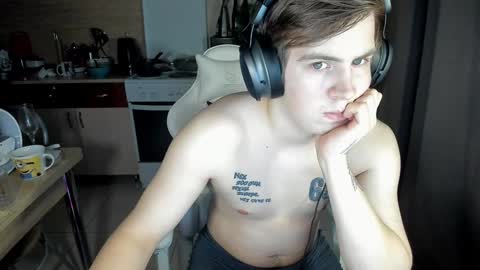 Ray online show from 01-02-25, 08:35