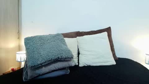 Snapshot of ray_weed chatting on 01-15-26, 01:54 Ray online show from 01-15-26, 01:54