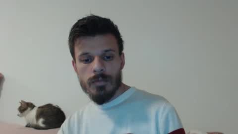 Snapshot of rayann27 chatting on 10-26-25, 03:18 rayan online show from 10-26-25, 03:18