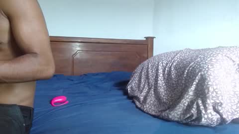 eyan online show from 02-22-26, 04:02