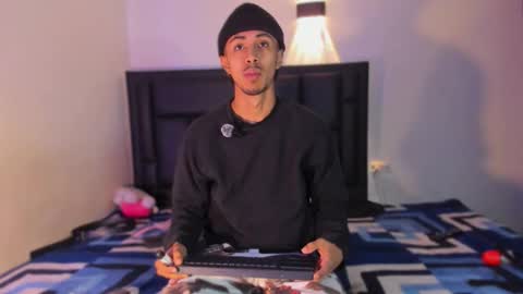 Rayn online show from 10-13-25, 01:27