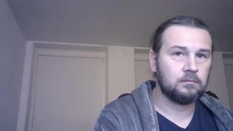 Snapshot of rayhaarlem chatting on 10-28-25, 12:03 rayhaarlem online show from 10-28-25, 12:03