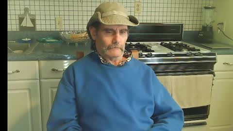 Ray online show from 10-06-25, 09:01