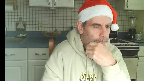 Ray online show from 12-15-25, 08:13