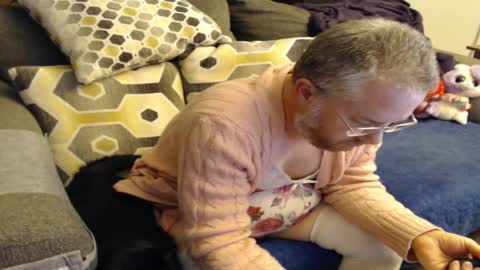 Snapshot of raymondsun chatting on 02-11-25, 11:33 Sunshine Ray online show from 02-11-25, 11:33