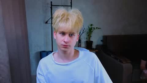 rayondovwson online show from 06-27-26, 03:39