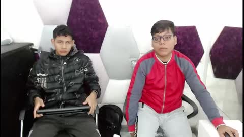 Snapshot of raystewart_ chatting on 10-31-25, 02:01 raystewart  online show from 10-31-25, 02:01