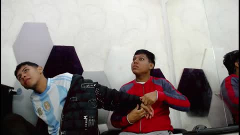 Snapshot of raystewart_ chatting on 11-02-25, 02:14 raystewart  online show from 11-02-25, 02:14