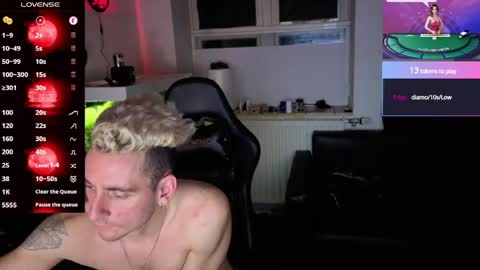 Rayzel White online show from 05-26-26, 01:01