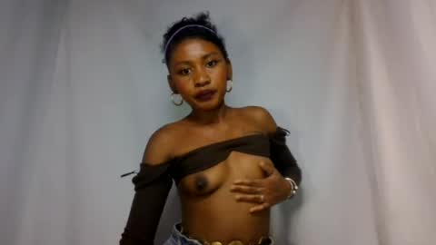 Snapshot of razafindrasoa chatting on 06-18-26, 09:14 razafindrasoa online show from 06-18-26, 09:14