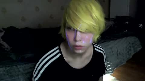 Snapshot of raziel_haze chatting on 04-07-26, 08:15 Yrriel Strife Candy-Demon Caveboy mr. Cringe online show from 04-07-26, 08:15