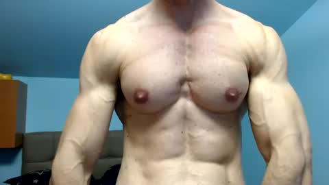 razorramon13 online show from 06-18-26, 09:25
