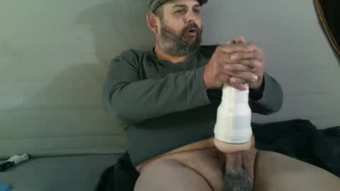 Snapshot of razumuhin chatting on 01-24-25, 04:17 PLAYING COCK HERO online show from 01-24-25, 04:17