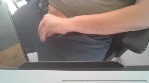 Snapshot of rcooper666 chatting on 10-13-25, 10:10 rcooper666 online show from 10-13-25, 10:10