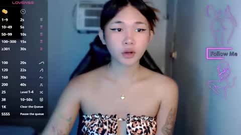 Snapshot of ready_or_notxx chatting on 09-13-25, 12:21 DIANE online show from 09-13-25, 12:21