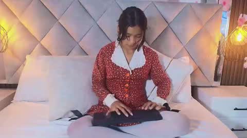 DONCELLA online show from 02-25-26, 07:34