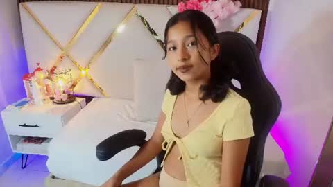 Snapshot of real_doncella_pussy chatting on 06-23-26, 01:31 DONCELLA online show from 06-23-26, 01:31