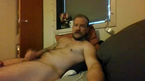 Snapshot of real_viking1 chatting on 10-19-25, 10:05 real_viking1 online show from 10-19-25, 10:05