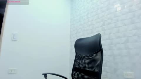 Cattleya Exposito  online show from 02-22-25, 08:09