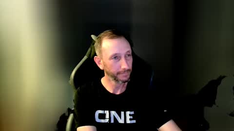 Snapshot of reallybigdick6969 chatting on 11-16-25, 03:56 reallybigdick6969 online show from 11-16-25, 03:56