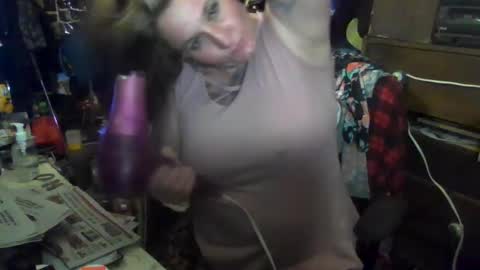 reallyredrum69 online show from 09-20-25, 04:13