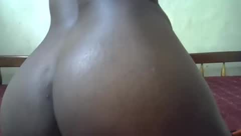 realme20000 online show from 05-19-26, 03:46