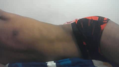 Snapshot of realmenol24k chatting on 06-10-26, 03:50 SexyFlacko online show from 06-10-26, 03:50