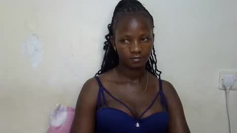 Snapshot of realqueen_ chatting on 03-03-25, 07:39 queen online show from 03-03-25, 07:39